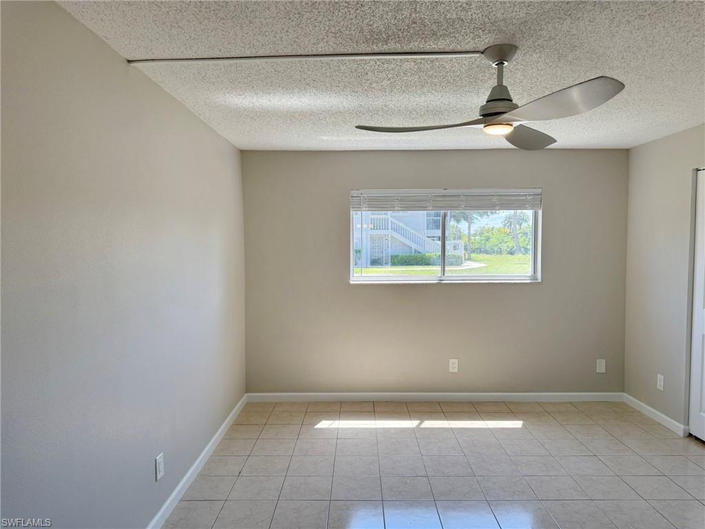 FOXMOOR VILLAGE CONDO - Residential