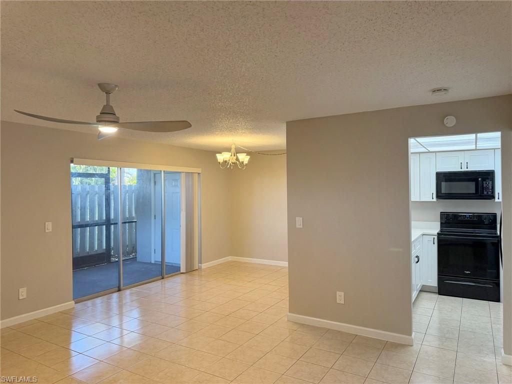 FOXMOOR VILLAGE CONDO - Residential