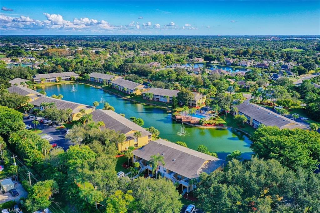 ABBEY ON THE LAKE - Residential