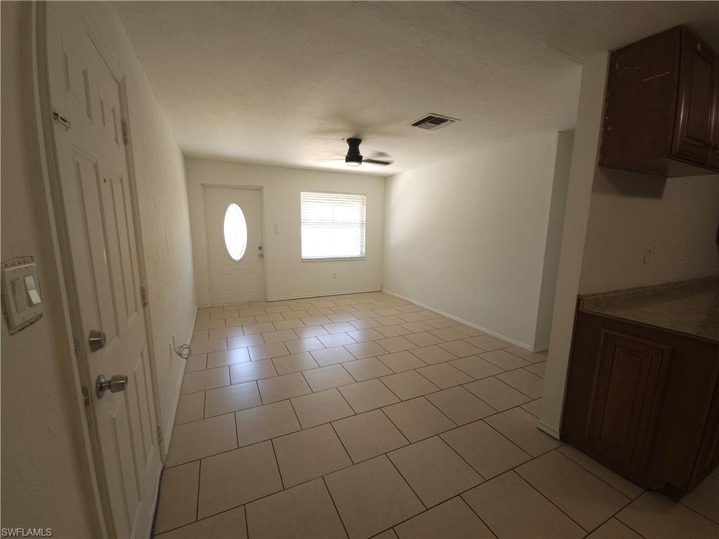 SABLE PALMS - Residential Lease