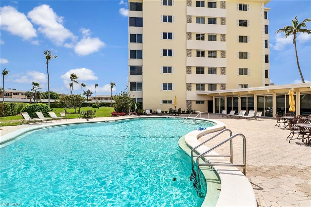 HARBORSIDE WEST - Residential