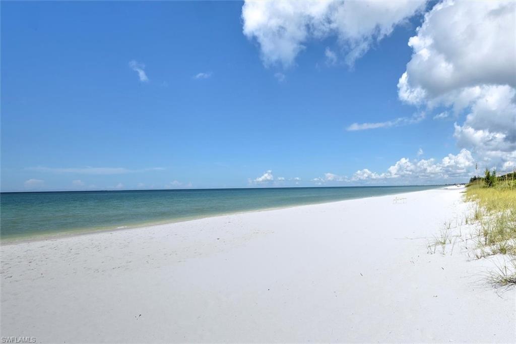 MARCO BEACH - Residential
