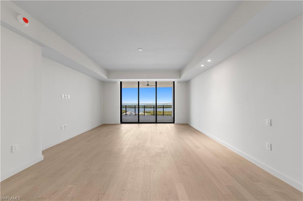 THE RITZ-CARLTON RESIDENCES ESTERO BAY - Residential