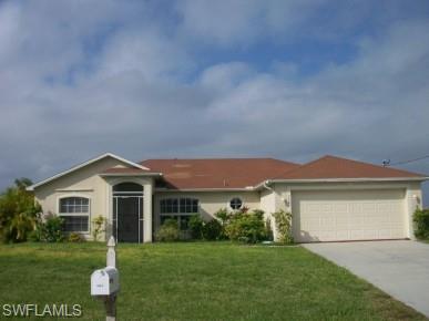 NW Cape Coral Gulf Access Home – Original Owner! This spacious home features a large great room, formal dining area, and a screened lanai perfect for enjoying the Florida sunshine. The main bathroom boasts dual sinks, and decorative pillars add an elegant touch throughout. Washer and dryer included. Enjoy breathtaking western exposure with unobstructed views straight down the canal, plus plenty of room for a pool. Direct Gulf access makes this home a boater’s dream! Set up an appointment for your private viewing today!