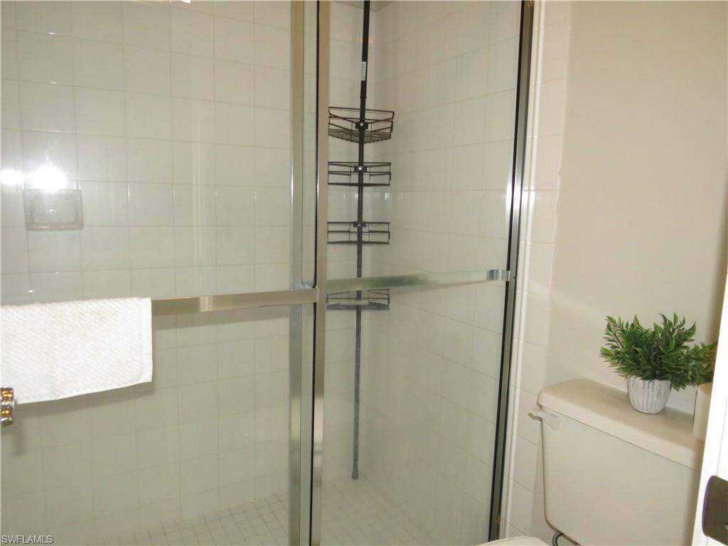 VILLAGE WALK - Residential Lease