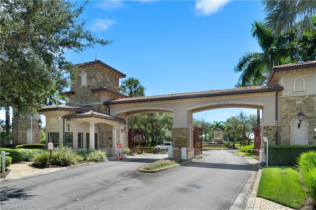 TREVI - Residential Lease