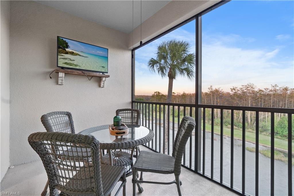 TREVI - Residential Lease