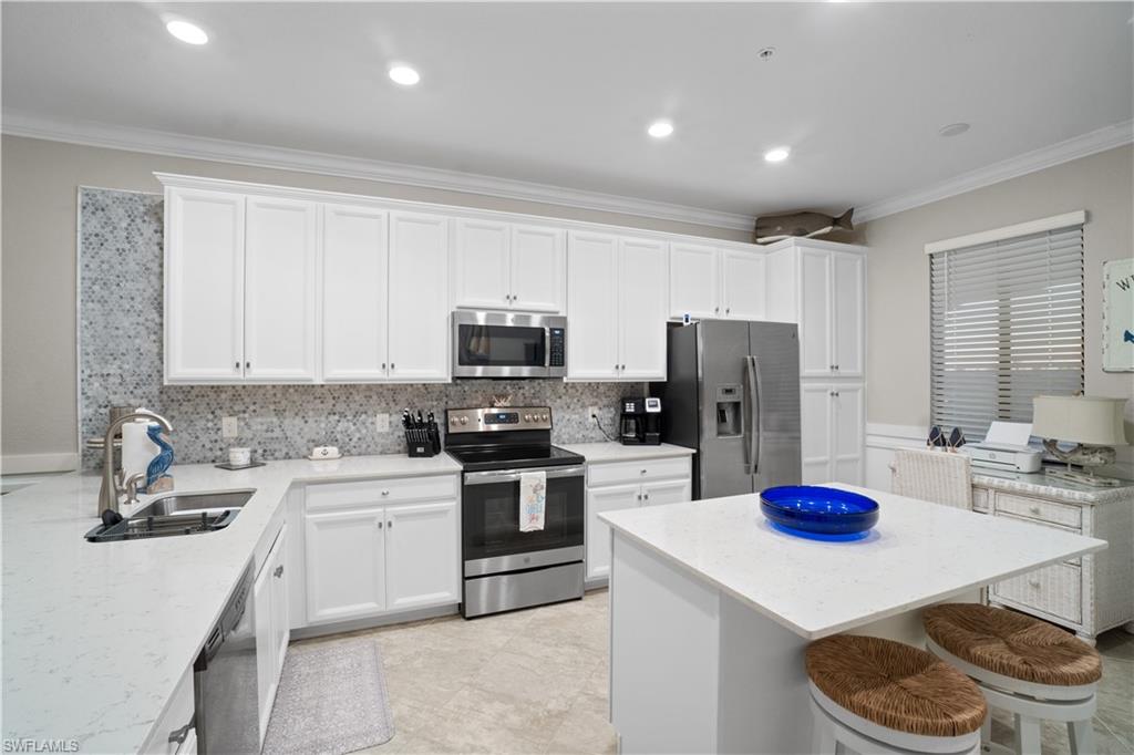 TREVI - Residential Lease