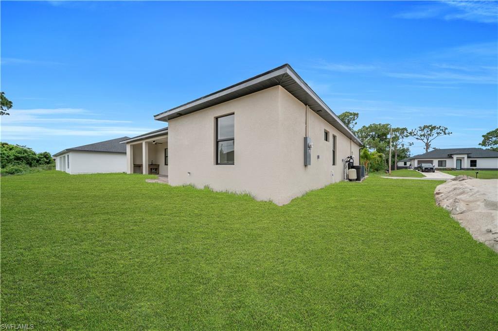 LEHIGH ACRES - Residential