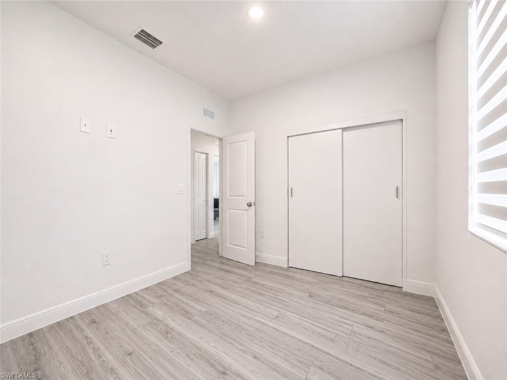 PORT LABELLE - Residential Lease