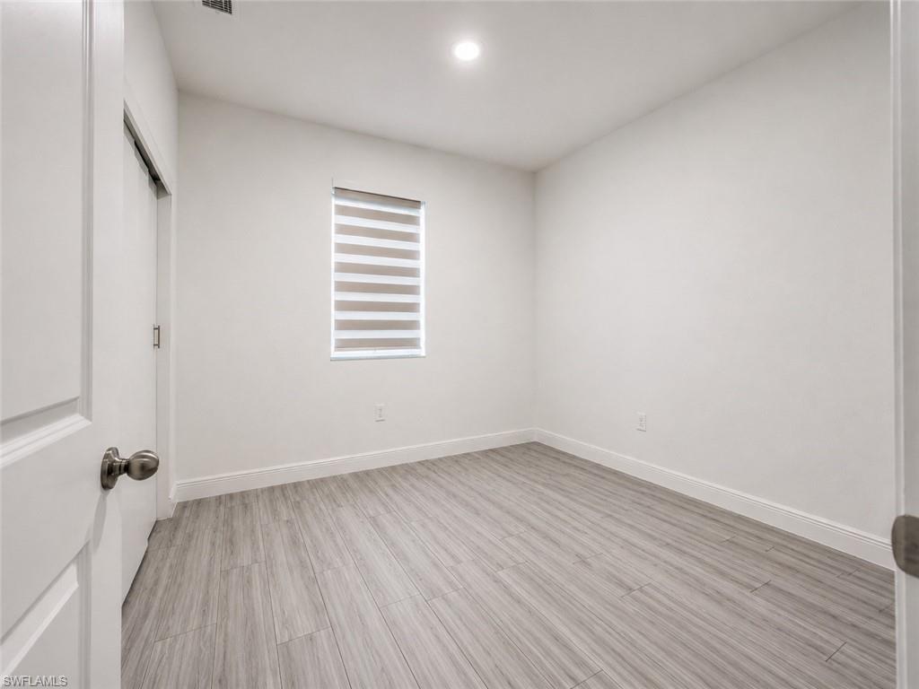 PORT LABELLE - Residential Lease