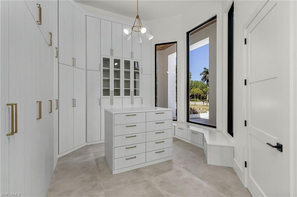 QUAIL WEST - Residential