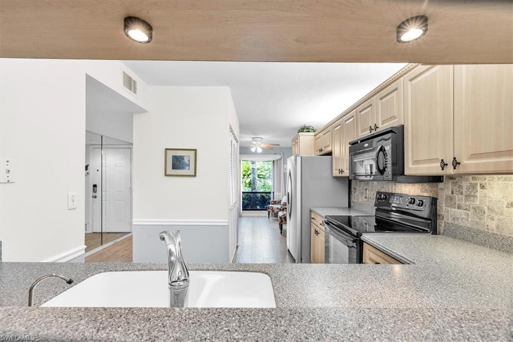 ABBEY AT BERKSHIRE VILLAGE - Residential