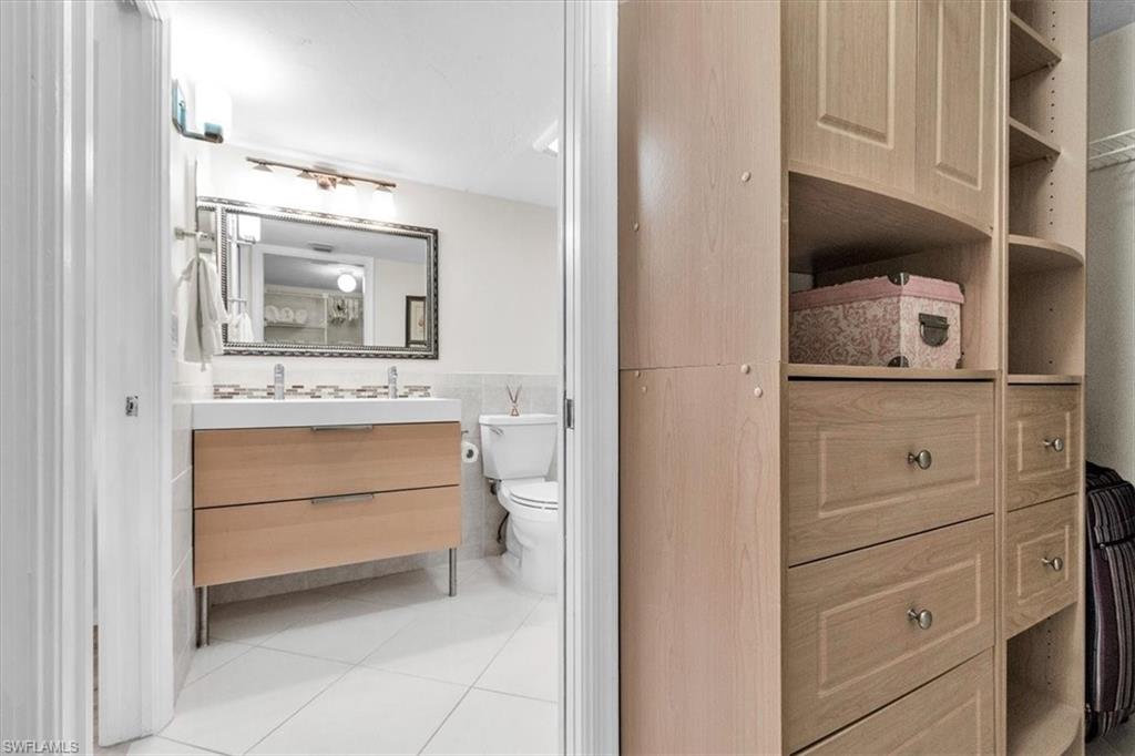 ABBEY AT BERKSHIRE VILLAGE - Residential