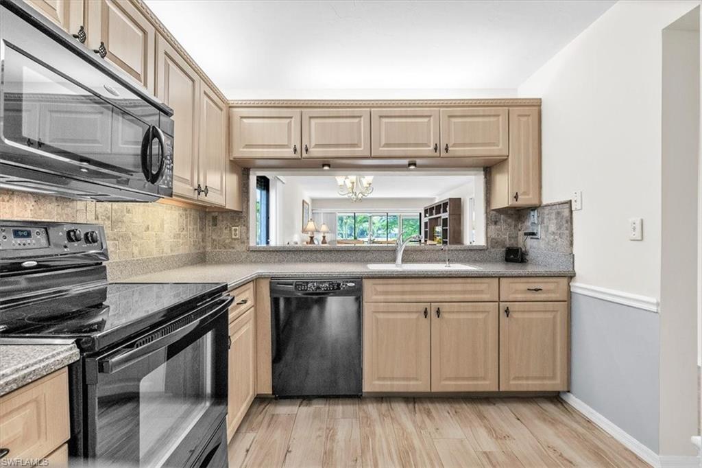 ABBEY AT BERKSHIRE VILLAGE - Residential