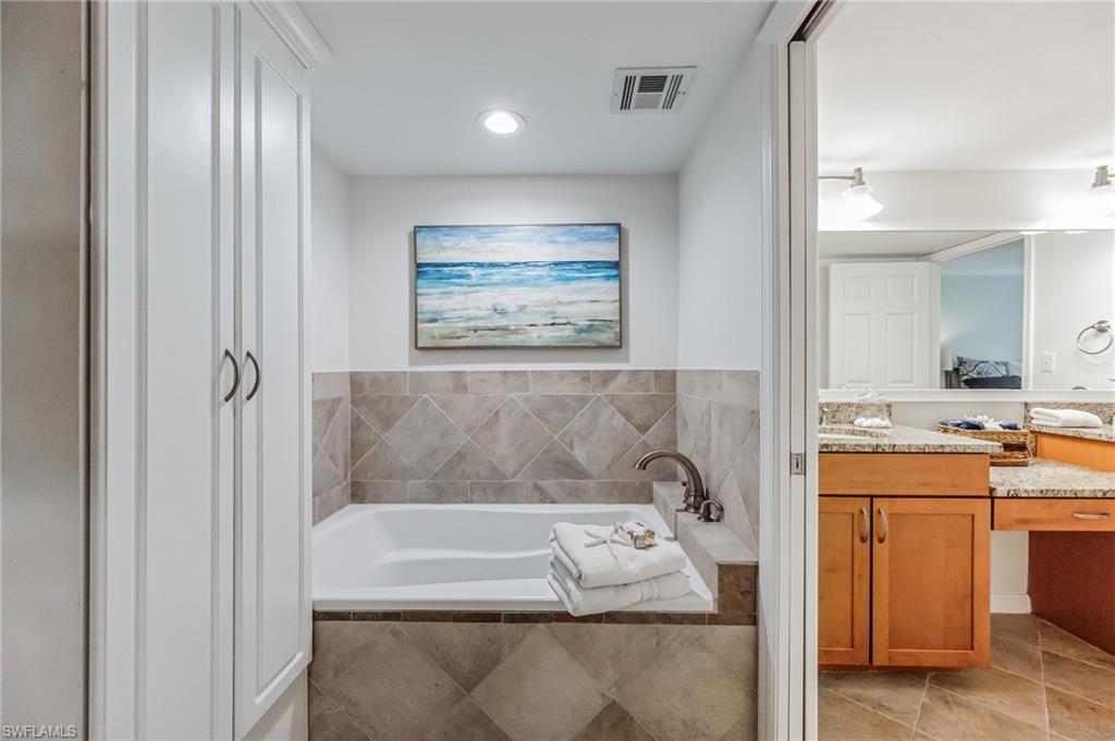 ST SIMONE - Residential Lease