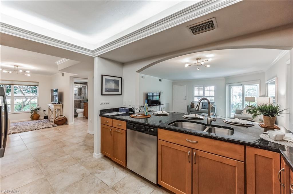 ST SIMONE - Residential Lease