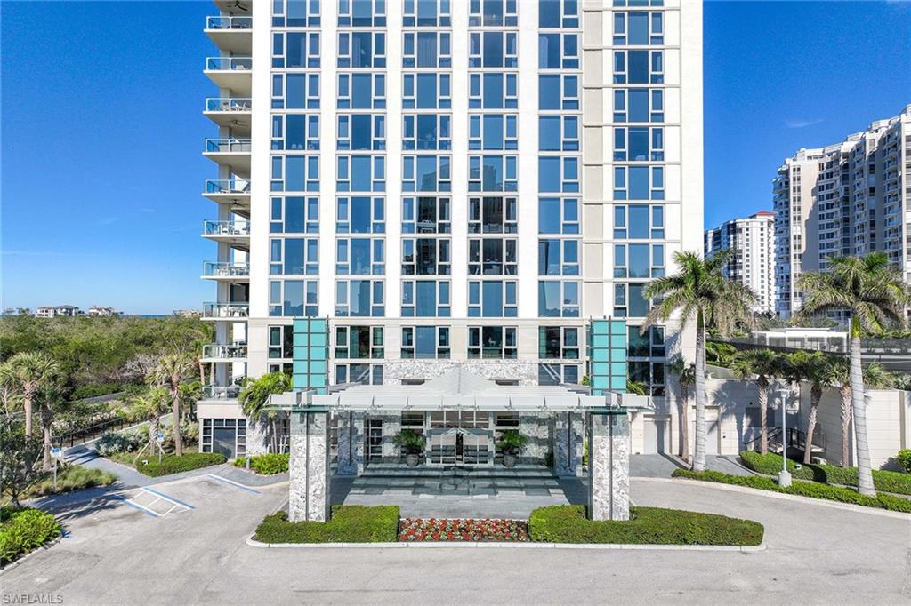 MYSTIQUE - Residential