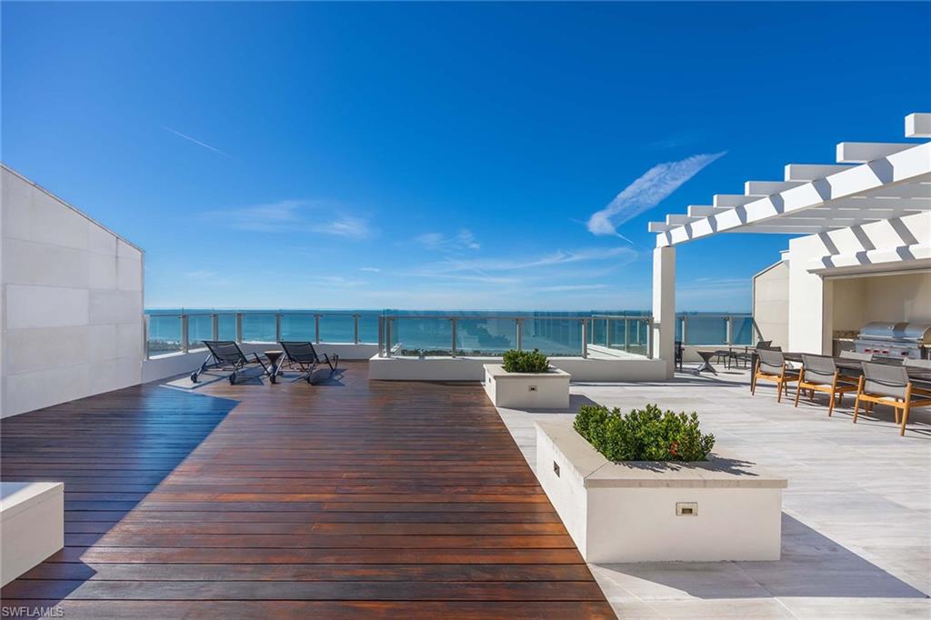 MYSTIQUE - Residential