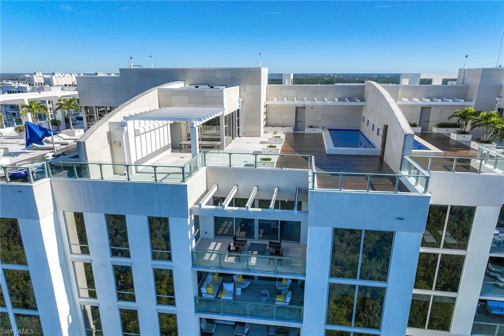 MYSTIQUE - Residential