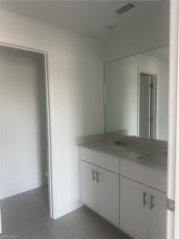 NORTH FORT MYERS - Residential Lease