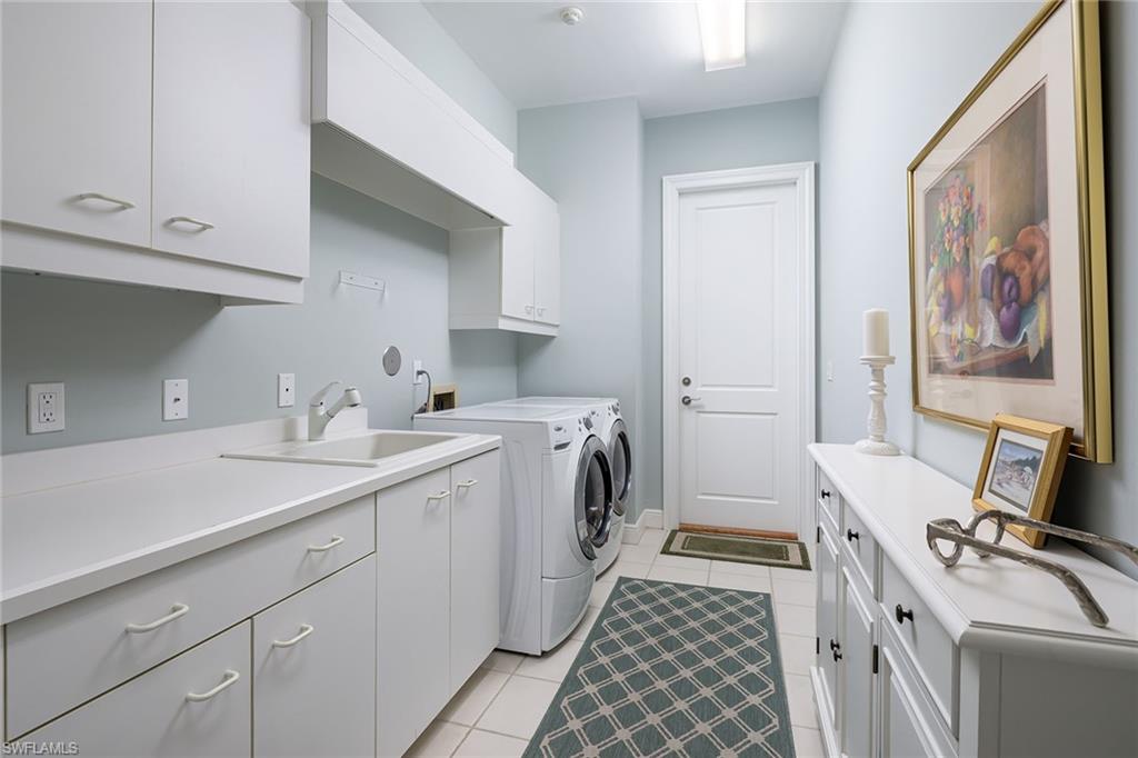 BARRINGTON AT PELICAN BAY - Residential