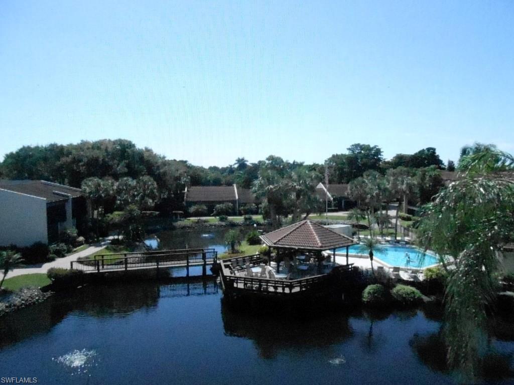 WINDJAMMER VILLAGE AT THE LAND - Residential