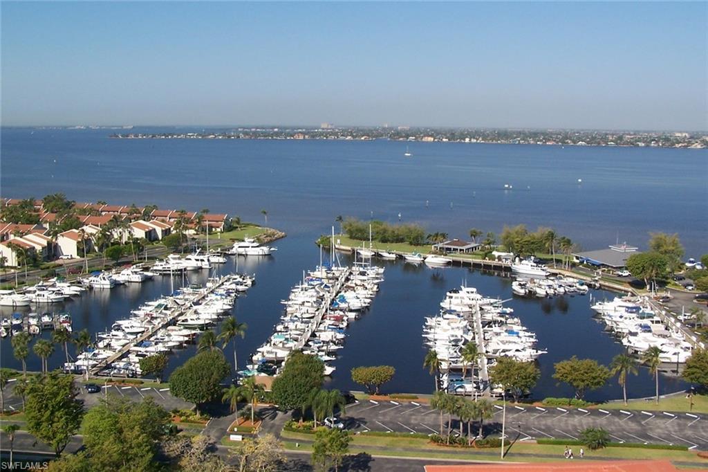 WINDJAMMER VILLAGE AT THE LAND - Residential