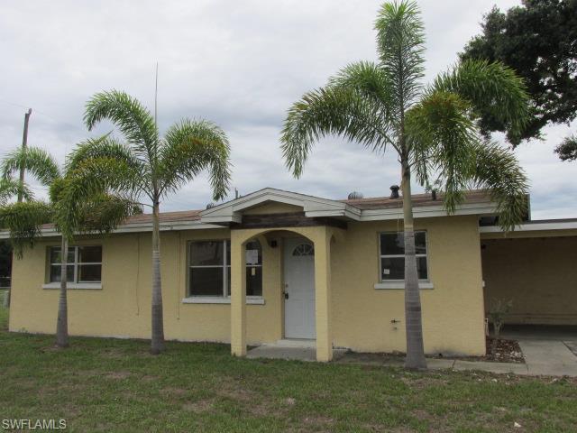 COUNTRY MANOR - Residential