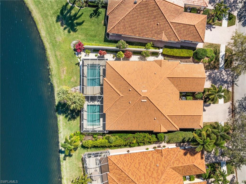 ISLAND WALK - Residential