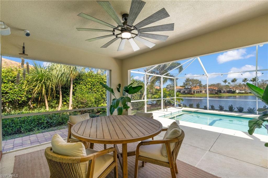 ISLAND WALK - Residential