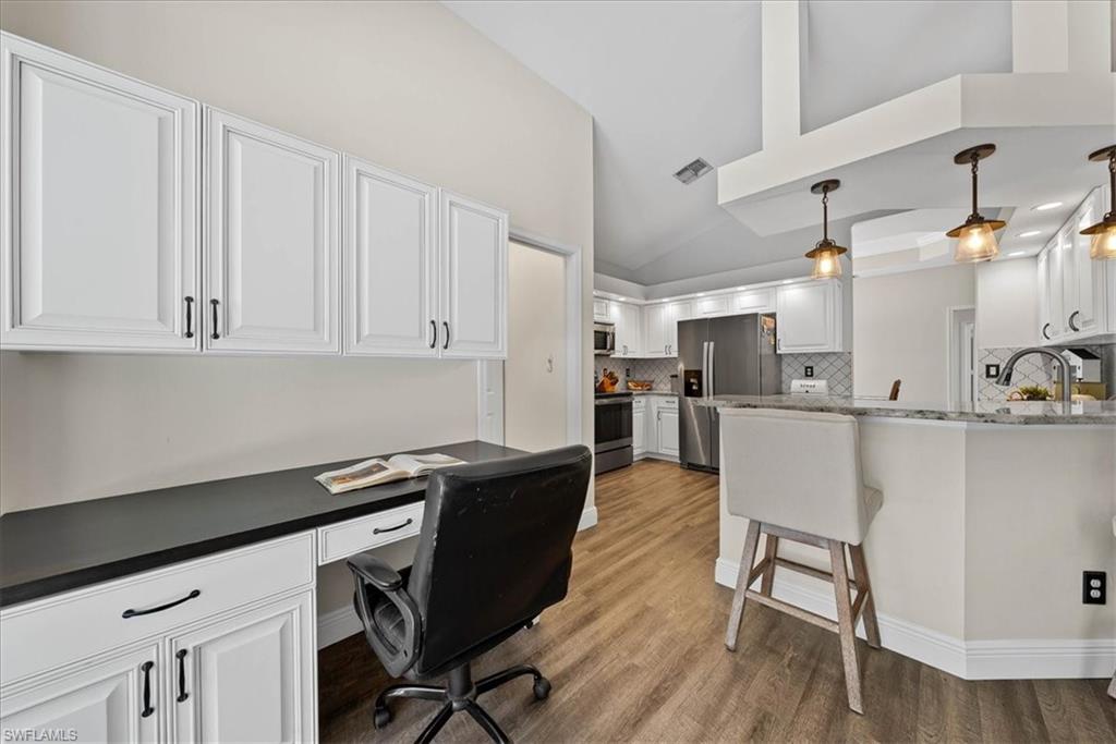 BERKSHIRE LAKES - Residential