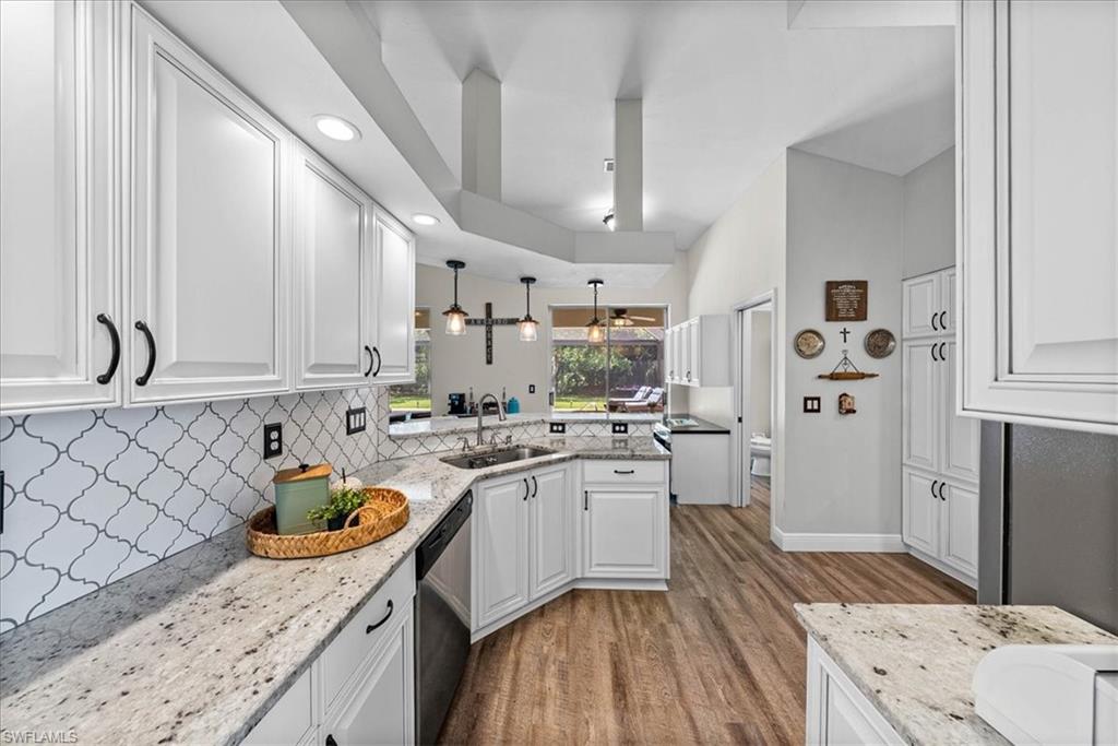 BERKSHIRE LAKES - Residential