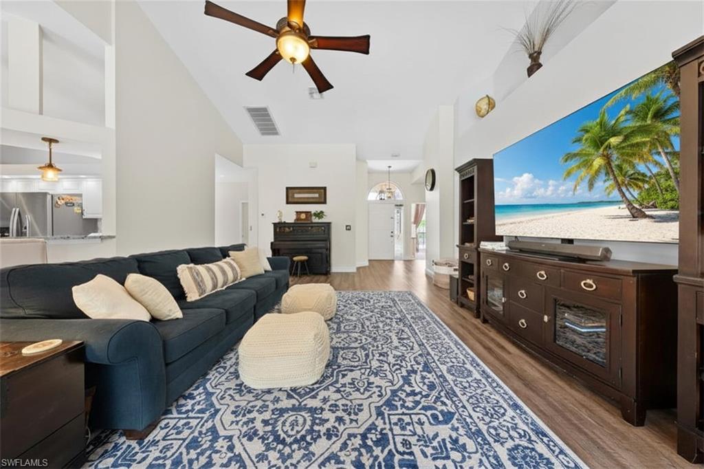 BERKSHIRE LAKES - Residential
