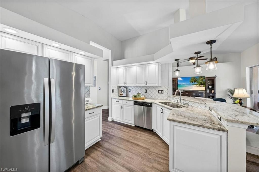 BERKSHIRE LAKES - Residential