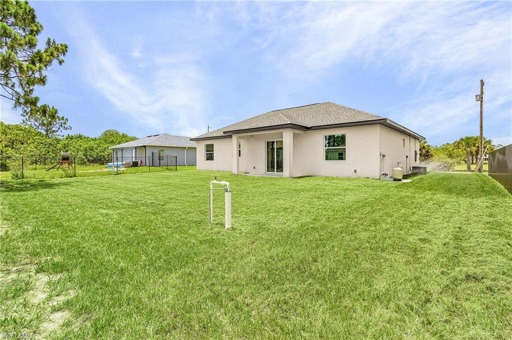 LEHIGH ACRES - Residential