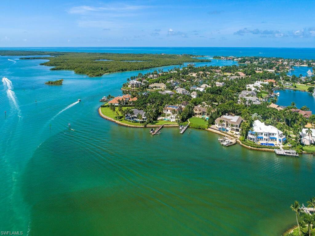 Wide water views , 253 ft of water frontage .