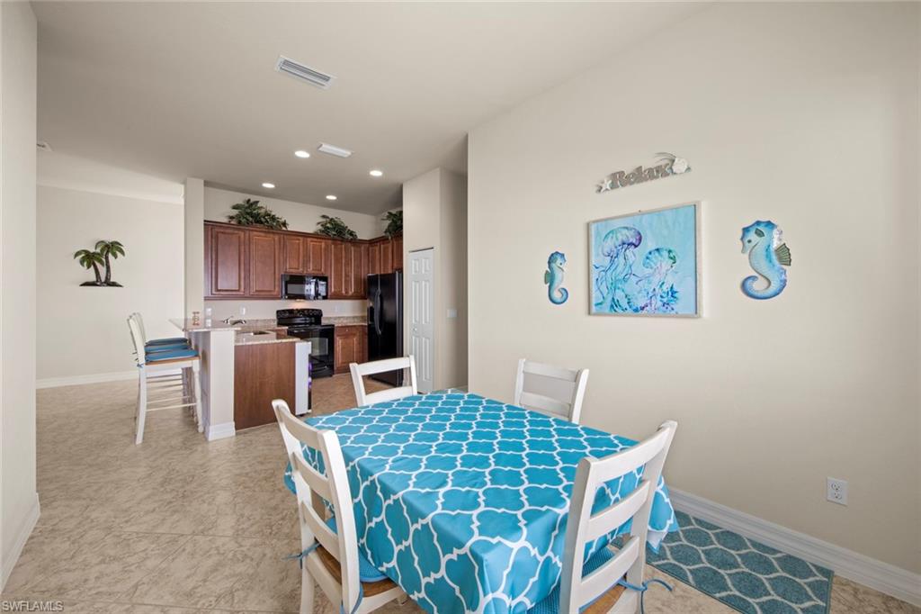 BOTANICA LAKES - Residential