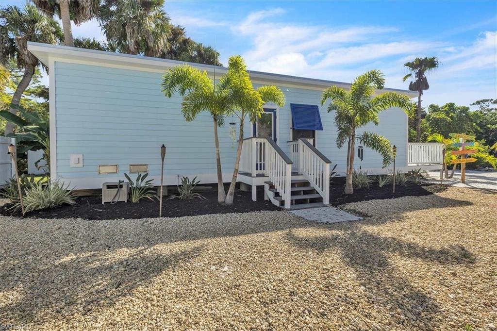 EAST LAKE COLONY - Residential