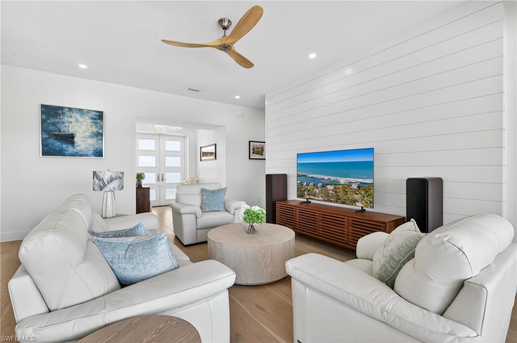 BEACHVIEW COUNTRY CLUB ESTATES - Residential