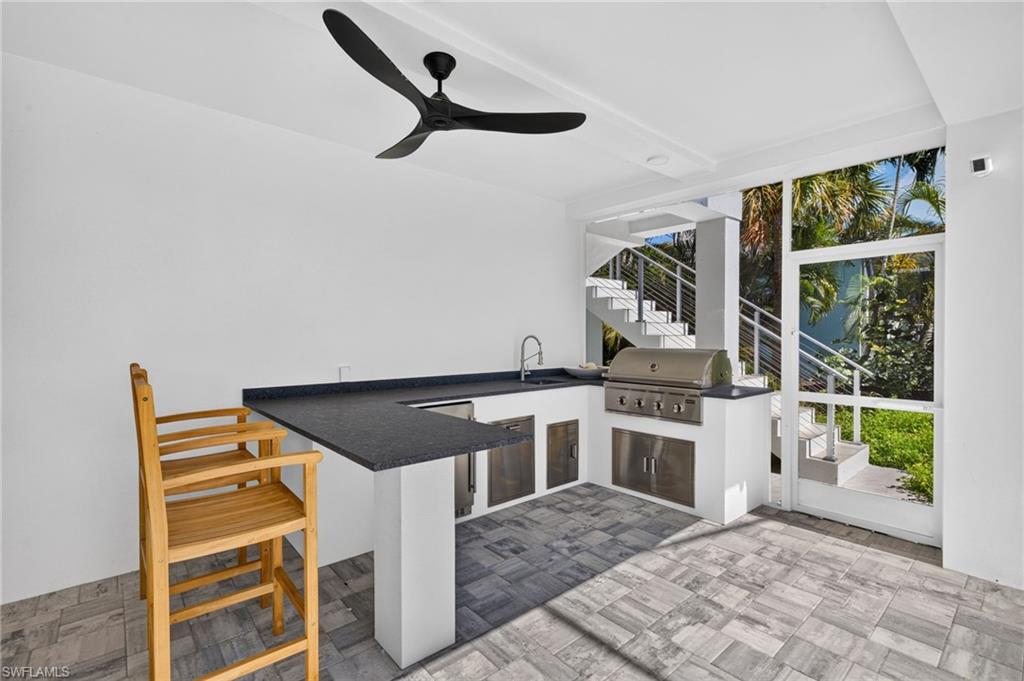 BEACHVIEW COUNTRY CLUB ESTATES - Residential