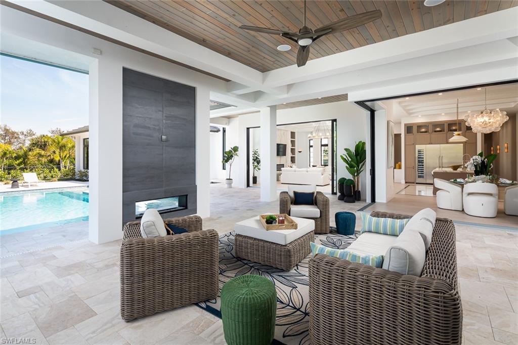 PINE RIDGE - Residential
