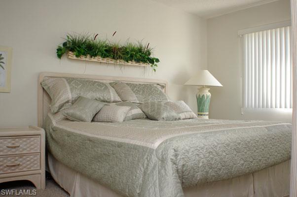 FAIRVIEW ISLES CONDO - Residential