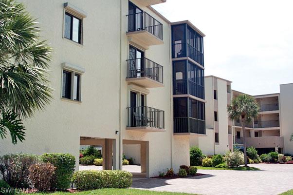 FAIRVIEW ISLES CONDO - Residential