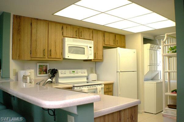 FAIRVIEW ISLES CONDO - Residential