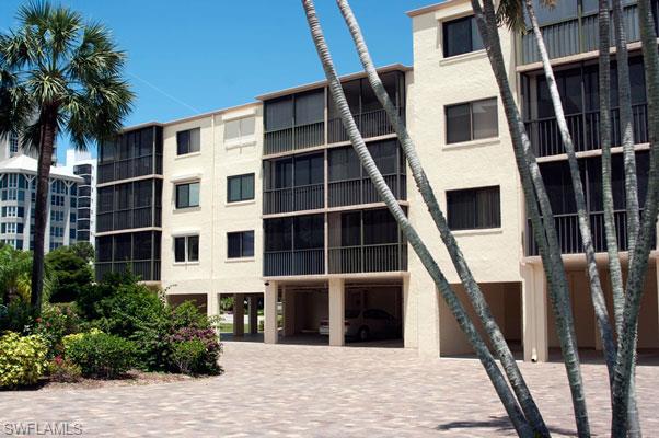 FAIRVIEW ISLES CONDO - Residential
