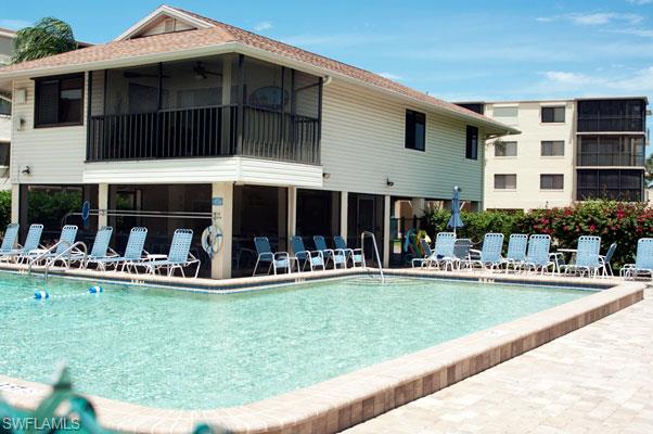 FAIRVIEW ISLES CONDO - Residential