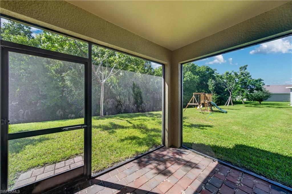 BRIGHTWATER LAGOON - Residential