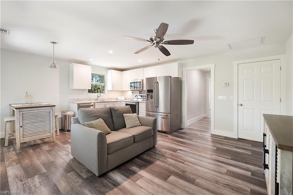 GOLDEN GATE ESTATES - Residential