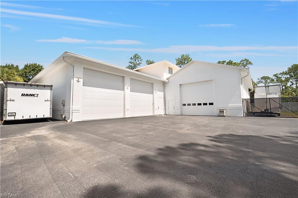 GOLDEN GATE ESTATES - Residential